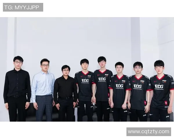 电竞新闻探索EDG战队的默契配合与战术布局揭秘英雄联盟的精彩瞬间